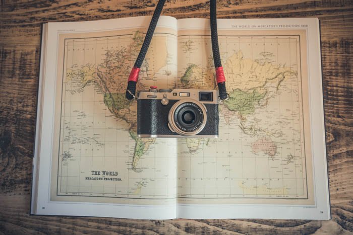Камера на карте мира