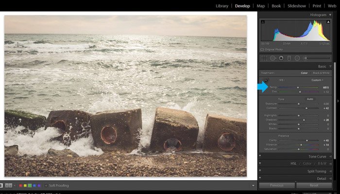 Скриншот использования Adobe lightroom для постобработки фотографии морского пейзажа