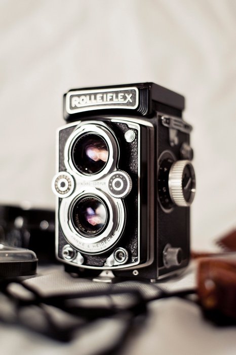 rolleiflex film camera