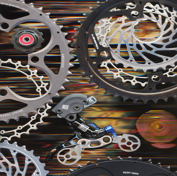 Сканография с использованием 100 деталей велосипеда под названием Rock Shox Rider