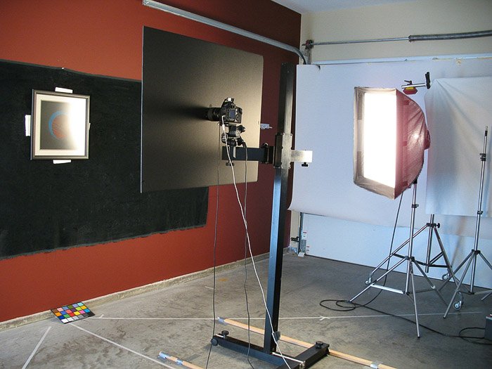 Установка студийного освещения для фотографирования произведений искусства