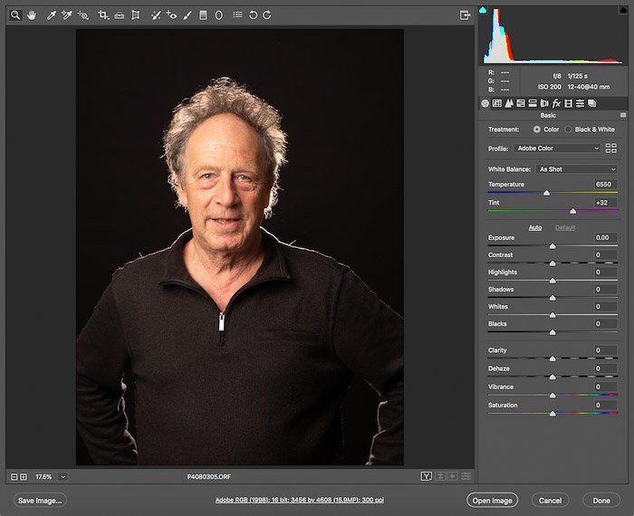 Скриншот открытия RAW-файла в фотошопе для редактирования портрета