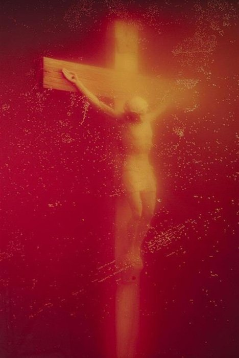 Immersions (Piss Christ) - Andres Serrano (1987)