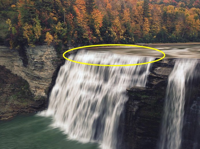 Как добавить эффект водопада в Photoshop - инструмент искривления