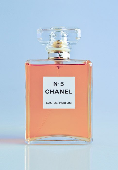 Product shot of Chanel no5 perfume 