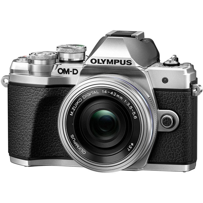 Olympus E-M10 Mark III - лучшая камера для начинающих