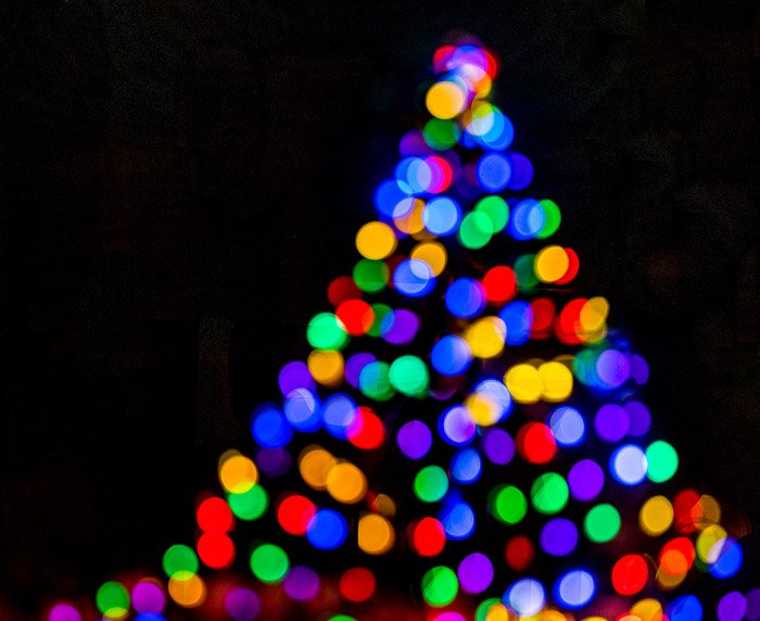 Абстрактная фотография новогодней елки
